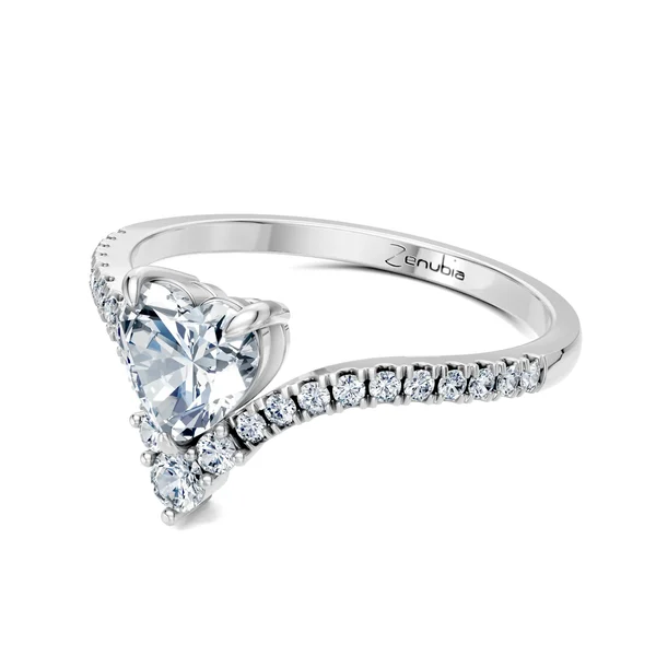 Zenubia_Schmuck_Winterthur_Verlobungsring_ZEENA_side_Weissgold