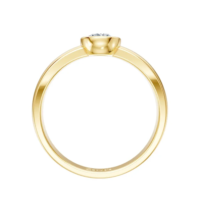 Zenubia_Schmuck_Winterthur_Verlobungsring_LEA_stand_Gelbgold