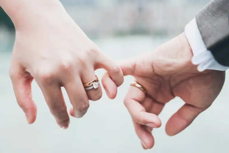 Ohr Ringe und Schmuck Zenubia