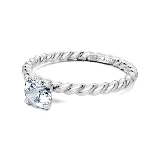 Zenubia_Schmuck_Winterthur_Verlobungsring_FEDORA_side_Weissgold