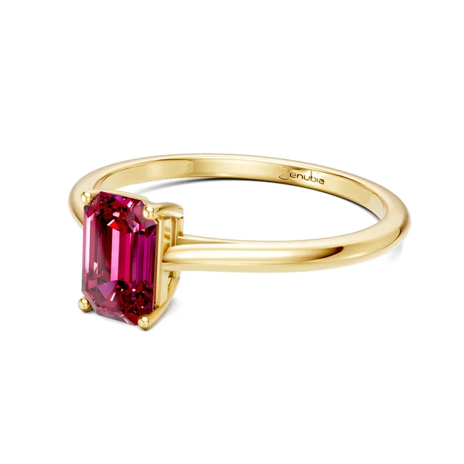 Zenubia_Schmuck_Winterthur_Verlobungsring_FLAVIA_side_Gelbgold