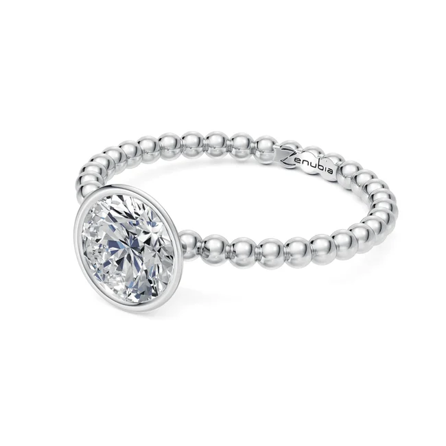 Zenubia_Schmuck_Winterthur_Verlobungsring_FIALA_LD_side_Weissgold