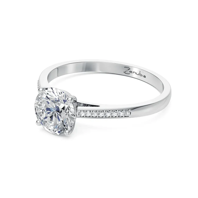 Zenubia_Schmuck_Winterthur_Verlobungsring_SARAH_LD_side_Weissgold