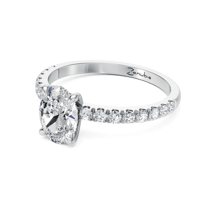 Zenubia_Schmuck_Winterthur_Verlobungsring_ALESIA_side_Weissgold