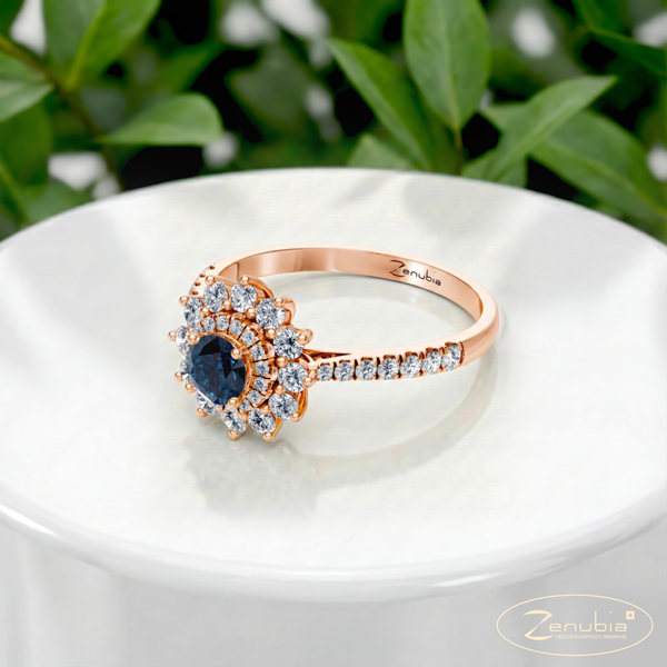 Dooris_PodestNormalROSE_DOORIS_Verlobungsring_Zenubia_Rosegold_Podest