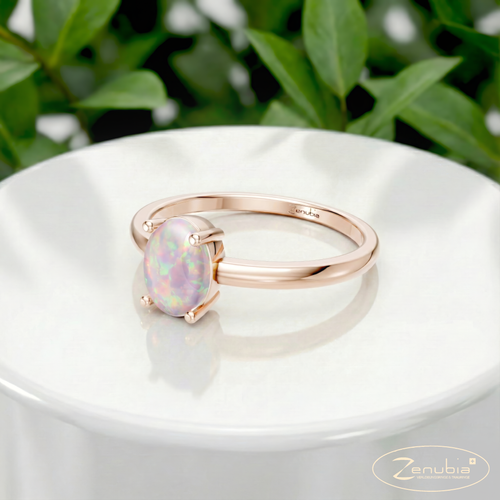 Manola_PodestNormalROSE_MANOLA_Verlobungsring_Zenubia_Rosegold_Podest