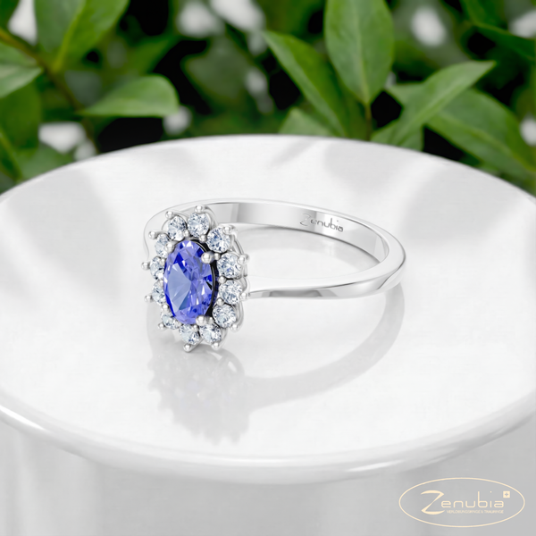 Masha_PodestNormalPLATIN_MASHA_Verlobungsring_Zenubia_Platin_Podest