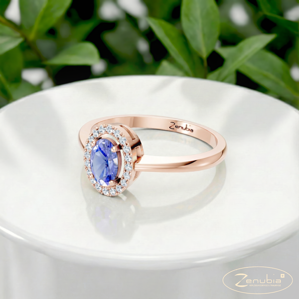 Rebecca_PodestNormalROSE_REBECCA_Verlobungsring_Zenubia_Rosegold_Podest