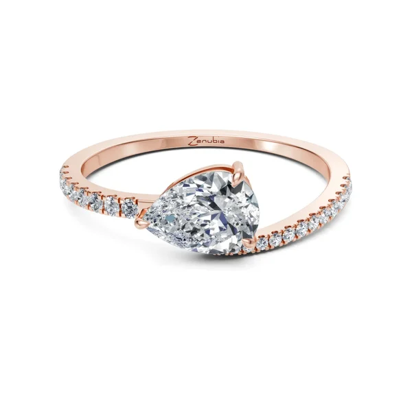 Zenubia_Schmuck_Winterthur_Verlobungsring_CLARA_front_0003